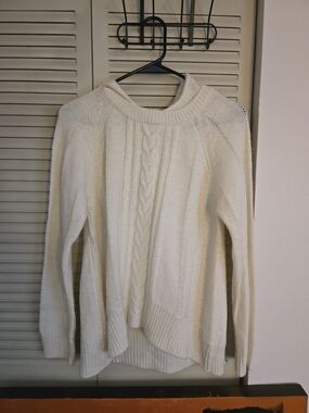 Hooded Relativity Cream Cable-Front Scoopneck Sweater